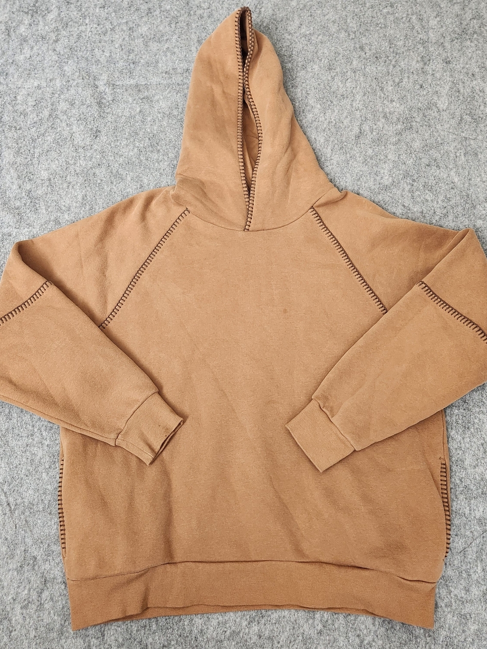 UGG Classic Hoodie Sweatshirt Women's L Brown Whipstitching Chunky Winter